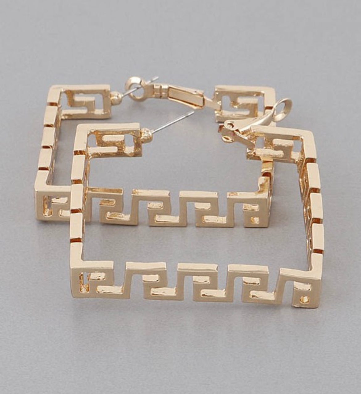 Sara Square Earrings