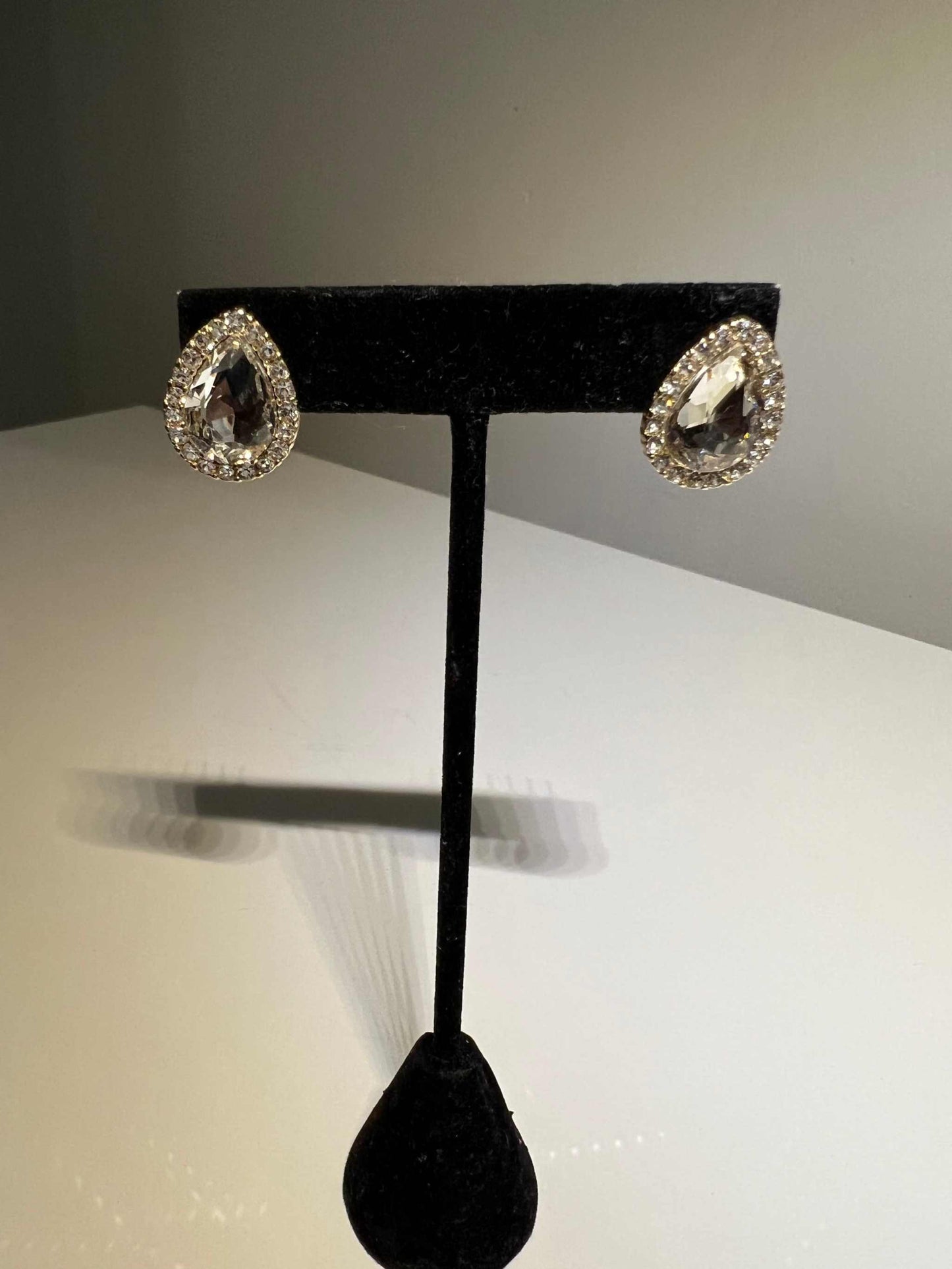 Jewel Tear-drop Bling Stud